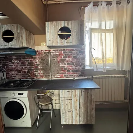 Constellation, 3 Roomsusi *